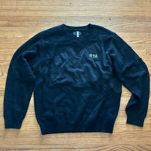 RTA CREWNECK